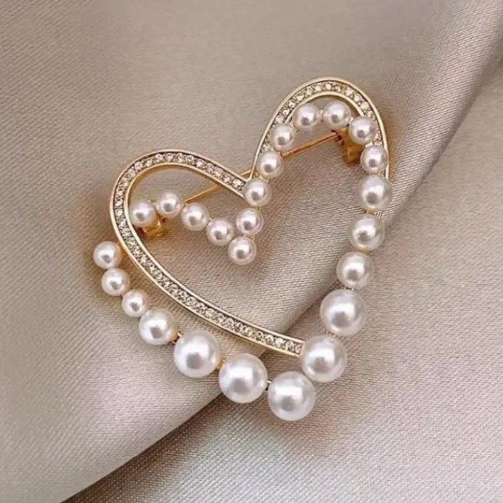 3/$25 Faux Pearl and Rhinestone Double Hearts Gold Tone, Grandma Core, ‘80s